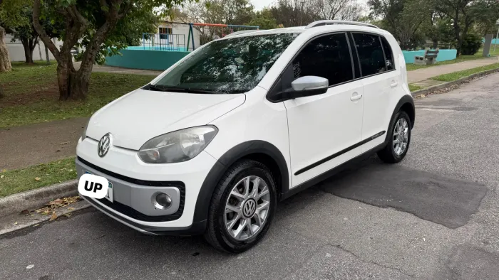Volkswagen Up! Cross I Motion 1.0 T.flex 12V 5P 2017