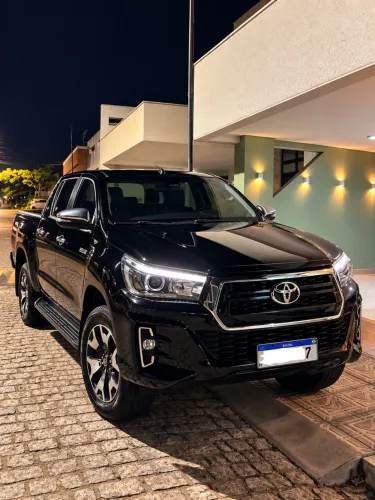 Toyota Hilux CD SRX 4X4 2.8 TDI 16V Diesel Aut. 2019