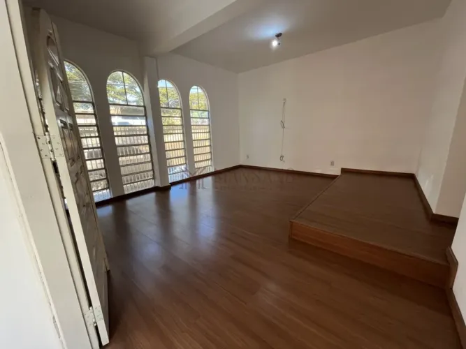 Ótima Casa no Parque União - Conforto e Espaço para Sua Família!