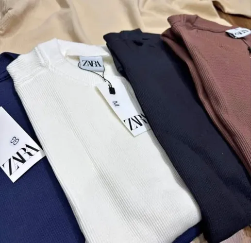 Camiseta Zara