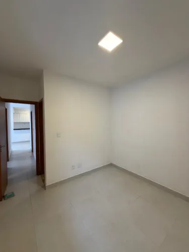 Dividir Apartamento somente para meninas
