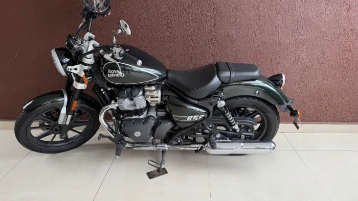 Linda Royal Super Meteor 650