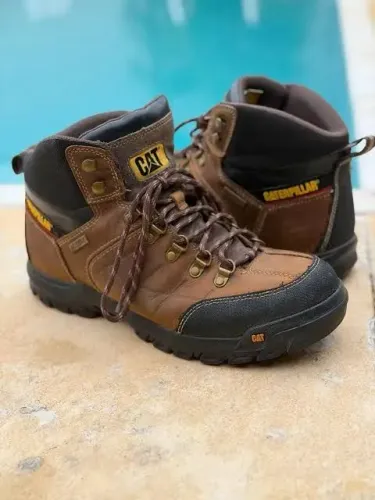 Bota cat