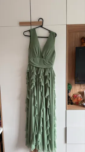 Vestido de festa longo verde militar