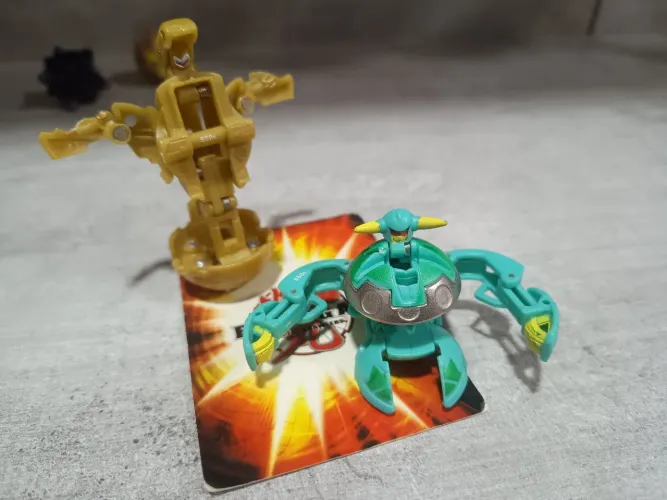 DUPLA BAKUGAN - VULCAN E BRONTES