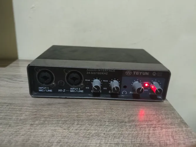 Interface de Áudio Teyun Q-22<br>24-bit/192KHz. <br>Funcionando perfeitamente <br>Não entrego