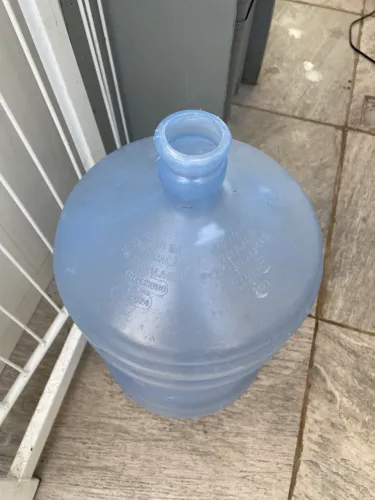 GALÃO DE ÁGUA 20 litros