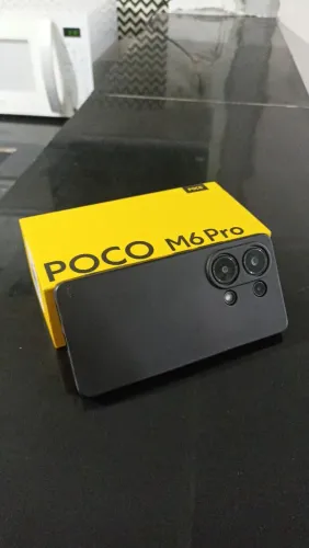 CELULAR XIAOMI POCO M6 PRO, 256GB DE MEMÓRIA, CARREGADOR ORIGINAL, NFC E INFRAVERMELHO.