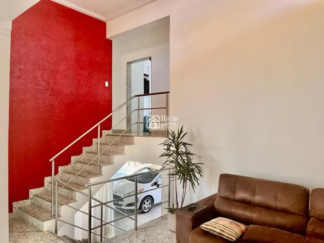 Casa em condomínio fechado Montserrat