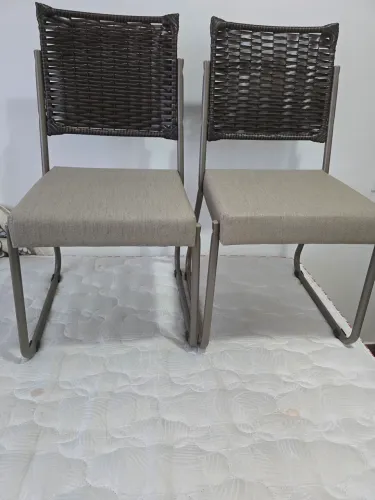 Cadeiras de sala de jantar