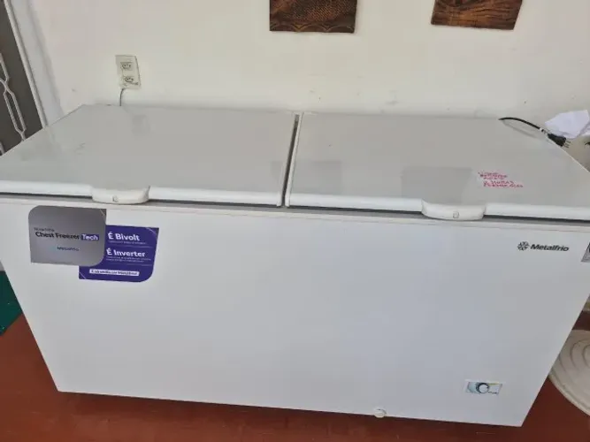 Freezer horizontal 2 portas inverter estado de novo