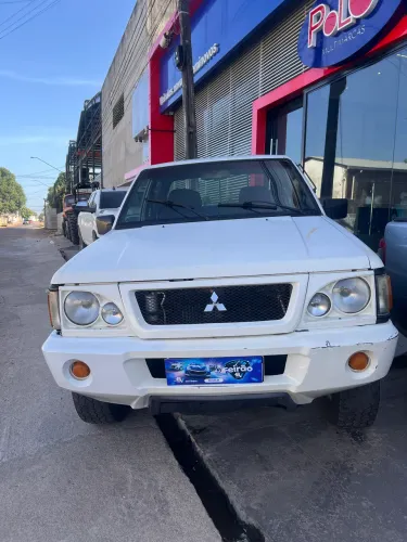 Mitsubishi L200 GL 2.5 4X4 CD Diesel 2006