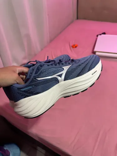 Tênis de corrida da mizuno