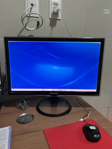 Monitor Samsung 22? Modelo:T22A550