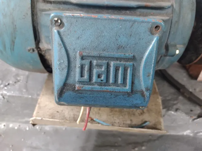 Motor trifásico 3 CV 