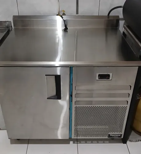 Balcão Inox refrigerado (10x no Cartão)