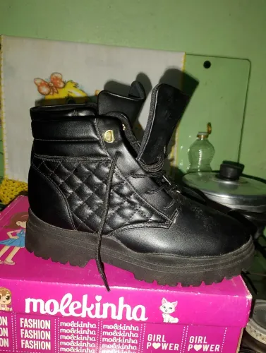 e da filha da minha irmão eu tou anunciando pra ela 