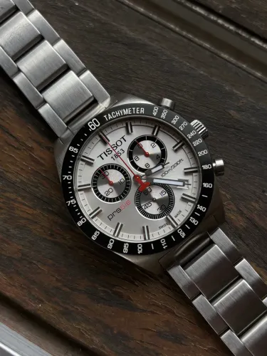 Relógio Tissot PRS516 Cronógrafo