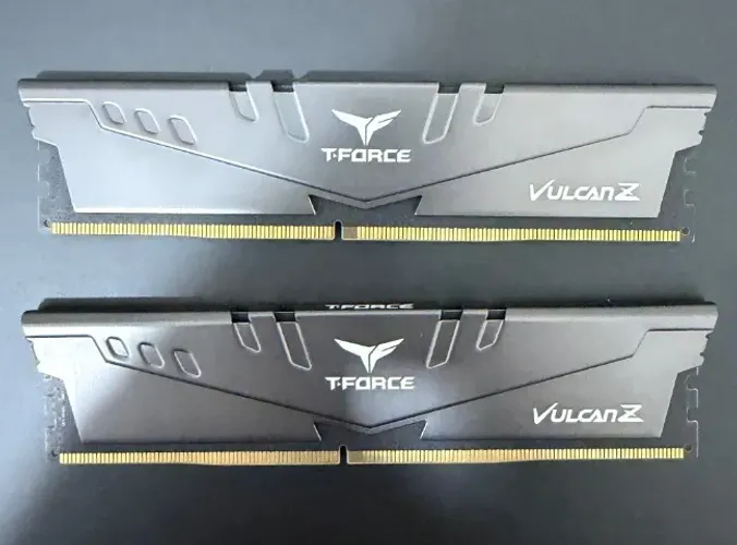 Kit Memória DDR4 32gb(2X16gb) 3200MHZ T-force- Loja física