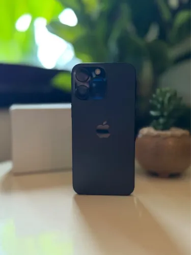 iPhone 15 Pro Max ótimo estado! ( PRA SAIR HOJE )