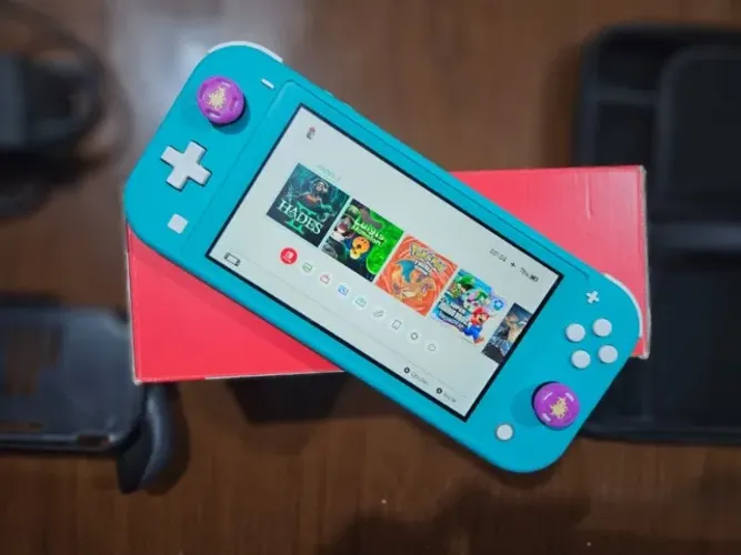 Nintendo Switch Lite - Turquesa (Desbloqueado) 128gb