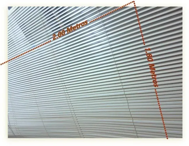 Persiana Horizontal Alumínio Lineflex 2,00m X 1,80m Bege + Suportes