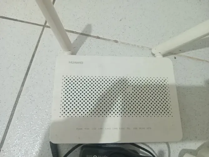 Modem de internet $ 150,00  reais todos 04 funcionando. 