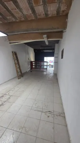 Loja à venda, localização estratégica, Recreio perto da praia, esquina com a Gilka Machado