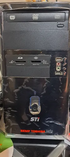 CPU/ computador STI semp Toshiba, mouse e teclado