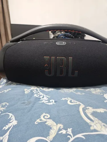 JBL Bombox 3
