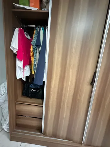 Guarda roupa casal