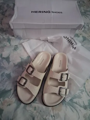 Chinelo hering