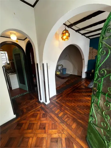 Casa com 4 quartos à venda ou para locação em Bela vista - SP