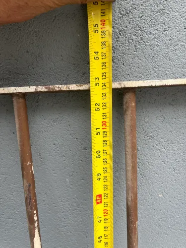 Vendo grade se segurança valo 130..