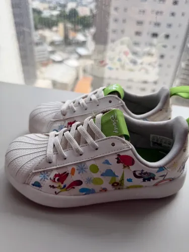 Tênis Adidas Branco Disney - Tamanho 28
