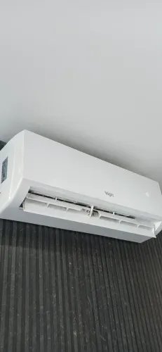 VENDO AR-CONDICIONADO SPLIT ELGIN 12.000 BTUs