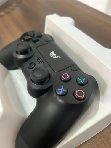 Controle Playstation 4 paralelo na caixa