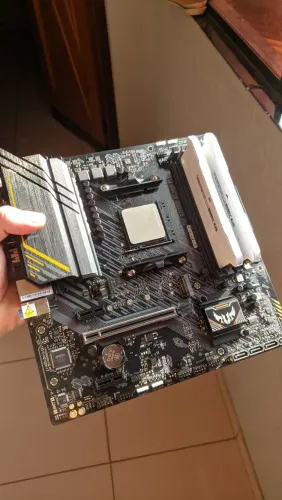 Kit Upgrade AMD - A520m TUF V2 + R7 5700x + 32Gb 2×16 Corsair