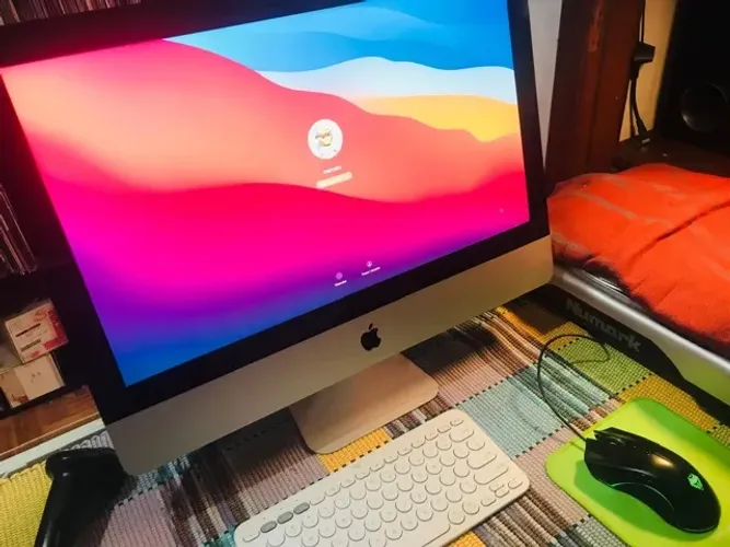 Apple iMac 21,5 pol i5 16GB 1TB SSD 