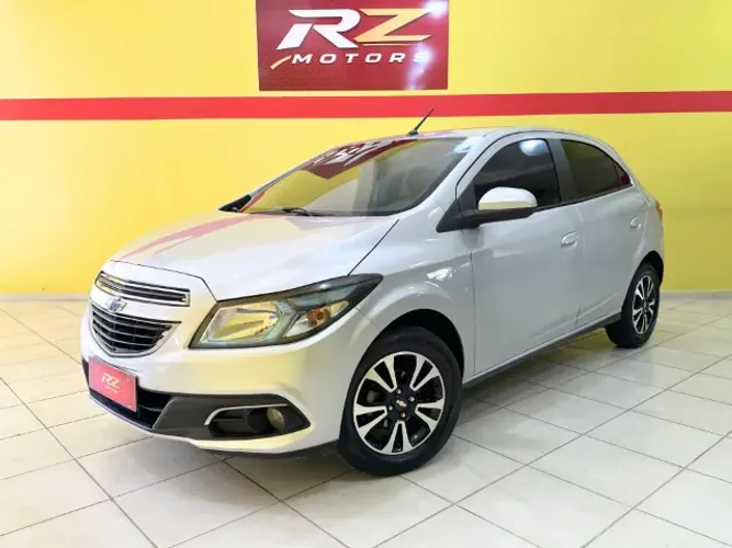 Chevrolet Onix Hatch LTZ 1.4 8V Flex Power Mec. 4P 2014