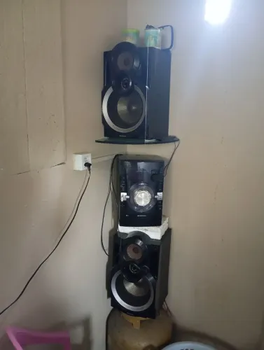 Vendo som Panasonic 700 watss potencia