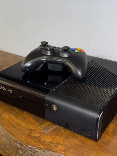 XBOX 360 COM + DE 300 JOGOS NO HD 