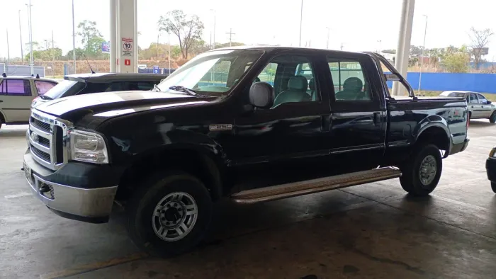 Ford F-250 XLT 4.2 TB Diesel 1999