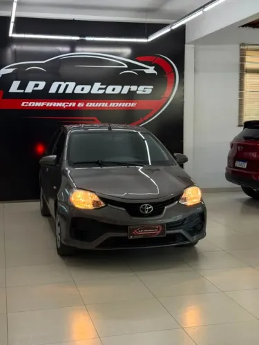 Toyota Etios X 1.3 Flex 16V 5P Mec. 2018