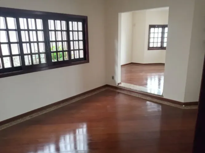 3 DORMIT SUÍTE 1 DORM REVERSÍVEL PISCINA, JD América- Bauru - SP