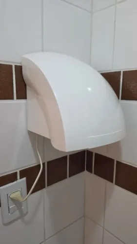 Secador de mãos