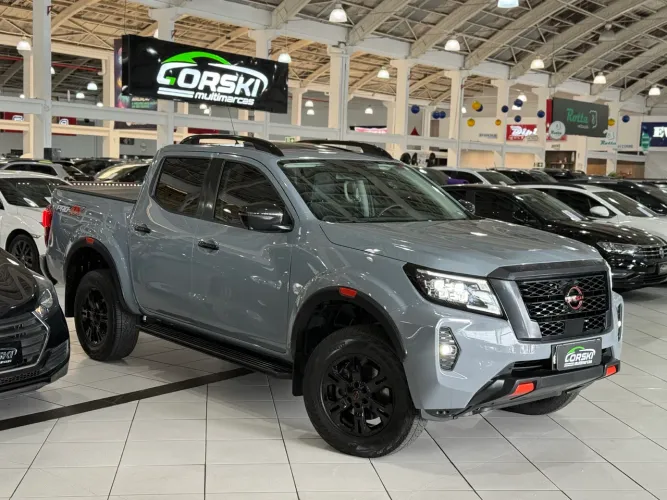 Nissan Frontier Pro4x CD 4X4 2.3 Bi-TB Die. AUT 2025