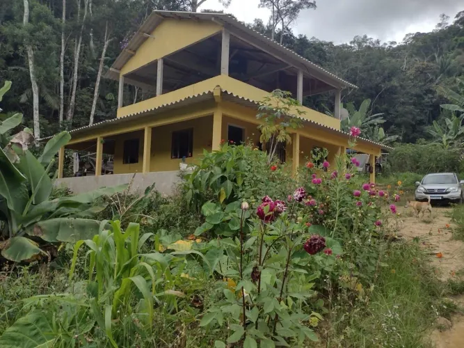 Vendo sítio em garrafão- Santa Maria de jeribá 