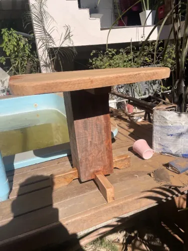 mesa rustica de centro de peroba rosa