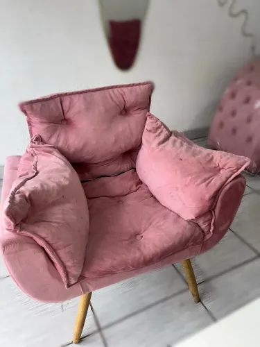 ? Poltrona Decorativa Rosa ?